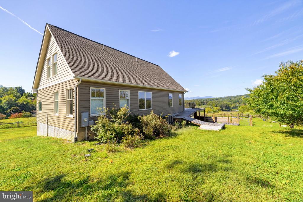 395 SEVEN PONDS ROAD