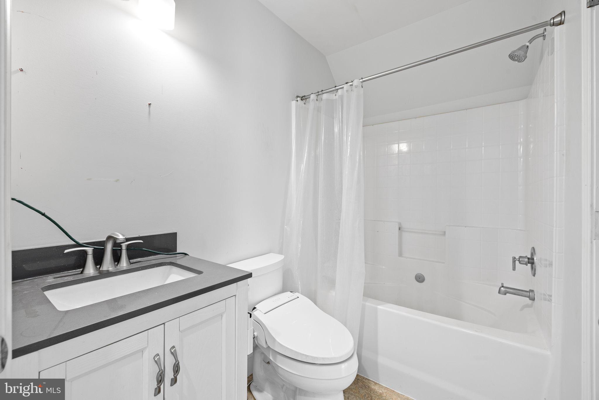 395 SEVEN PONDS ROAD