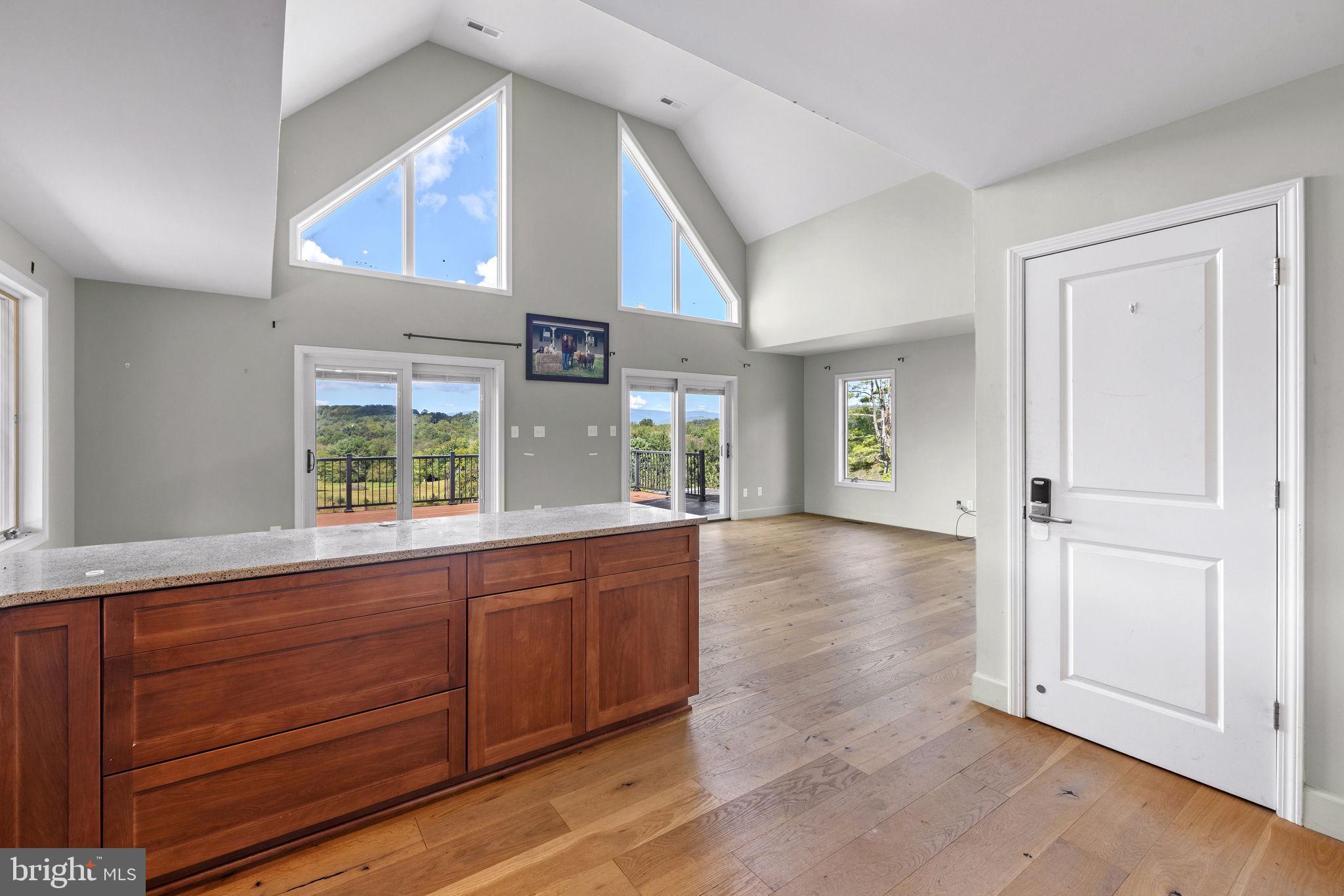 395 SEVEN PONDS ROAD