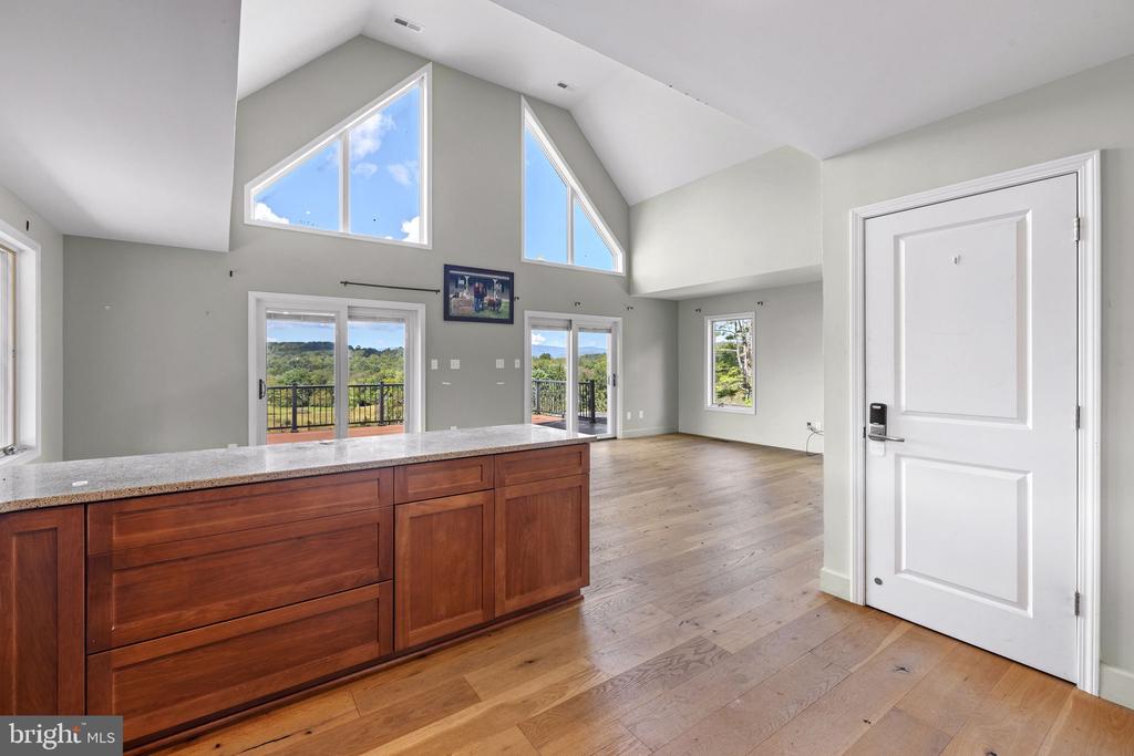 395 SEVEN PONDS ROAD