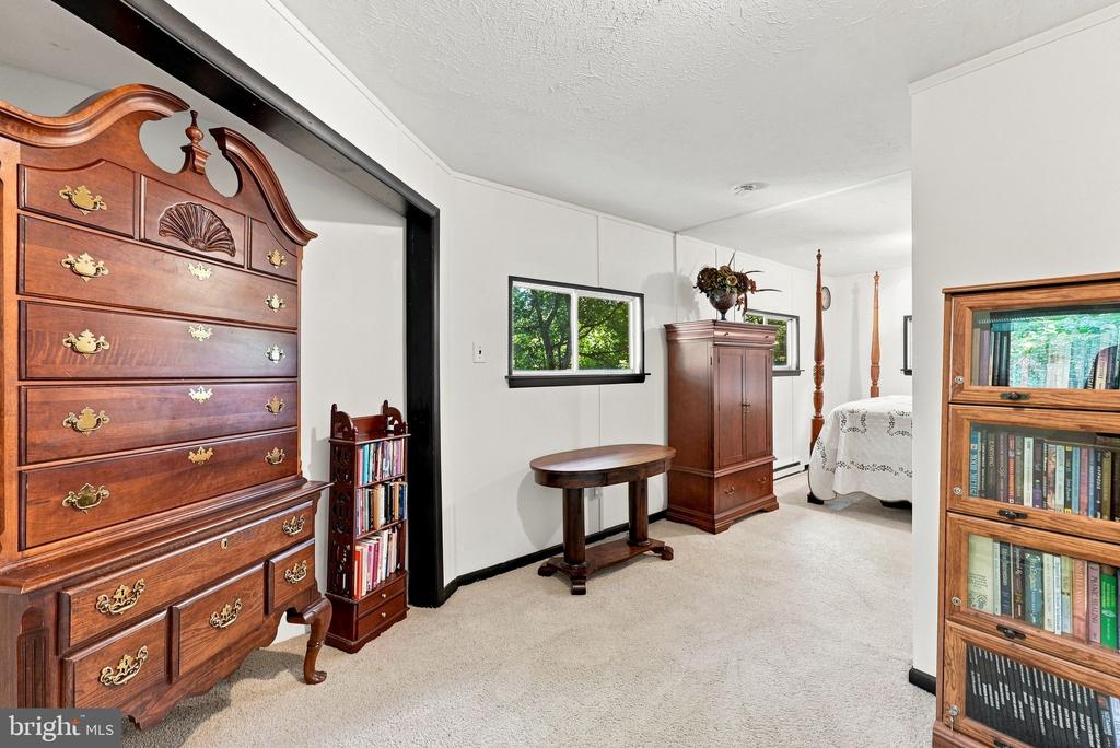 616 HARRIS DRIVE