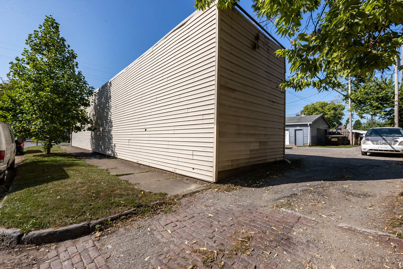 4022 E Michigan Street