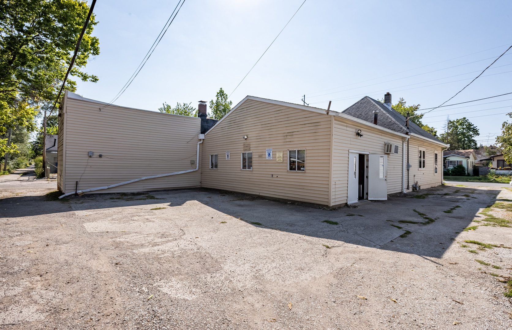 4022 E Michigan Street