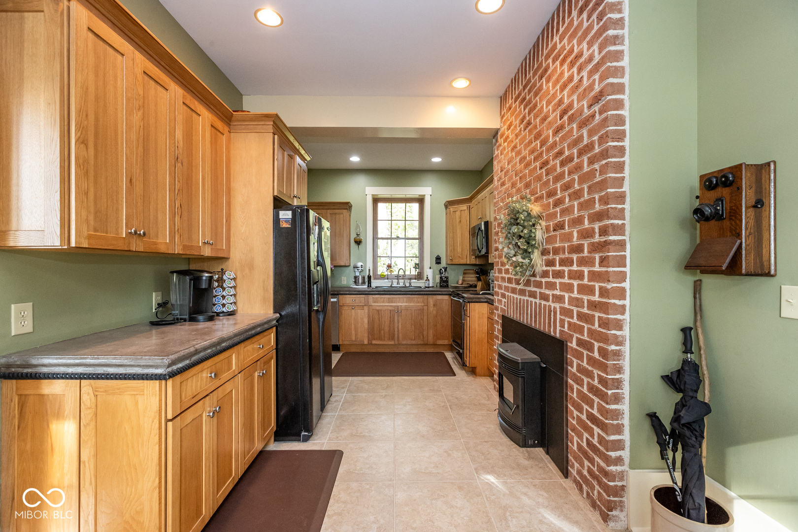 5888 E County Road 875 S