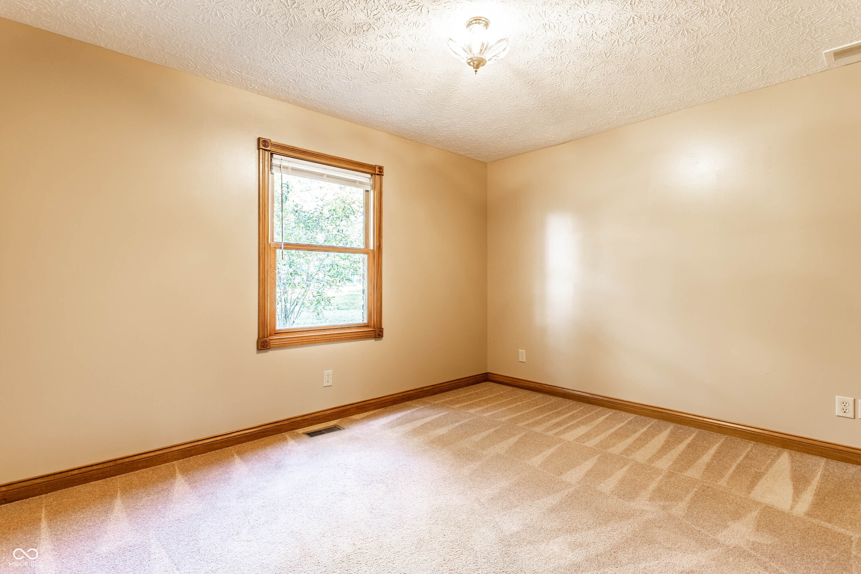 415 Hess Road
