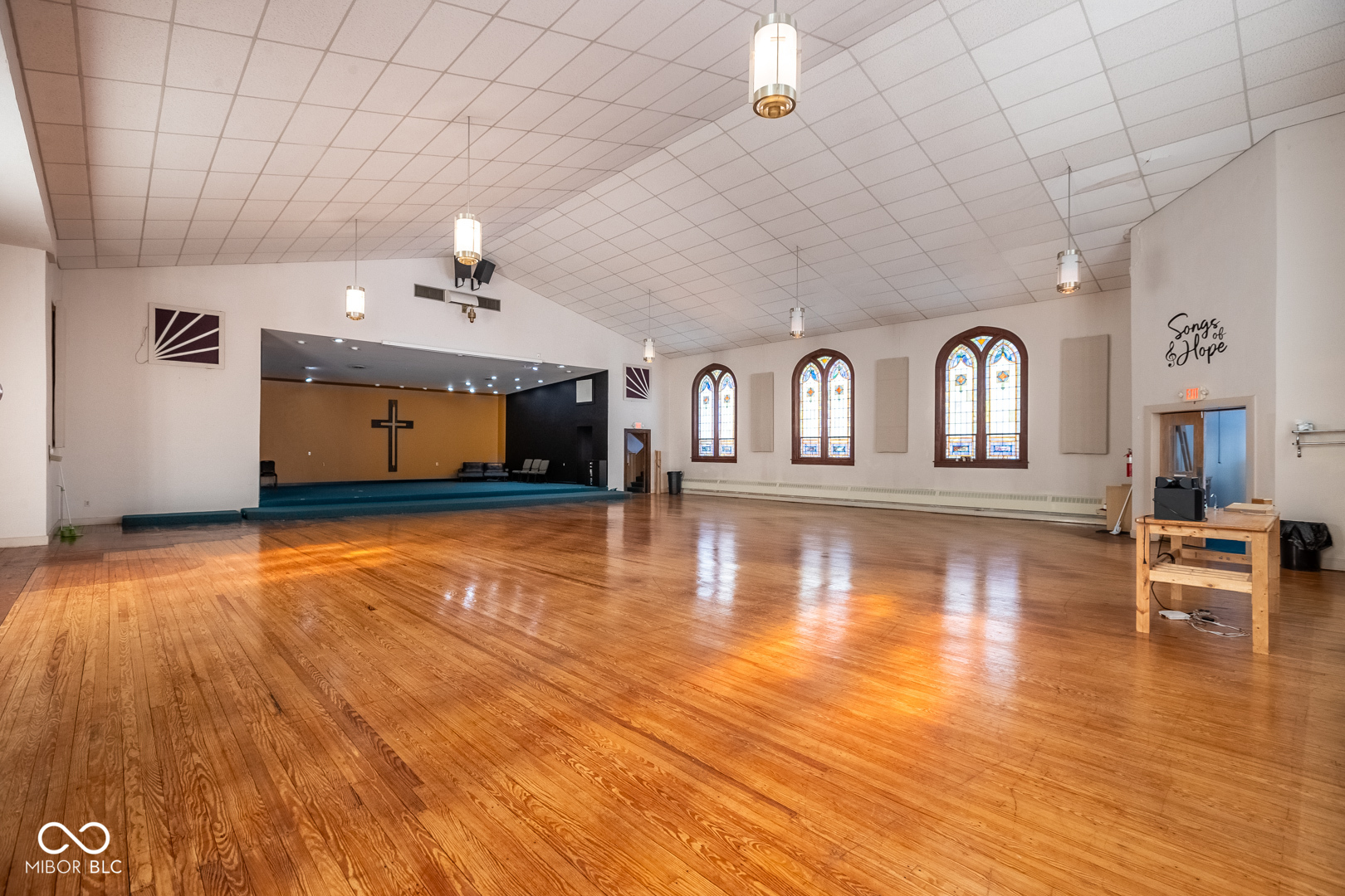 102 S 9th Avenue