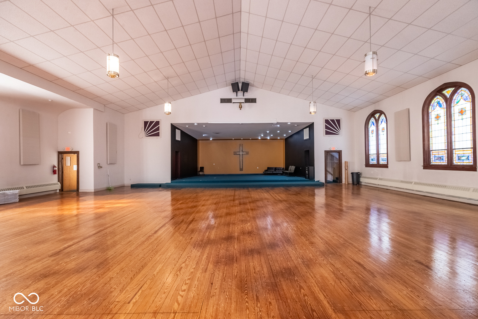 102 S 9th Avenue