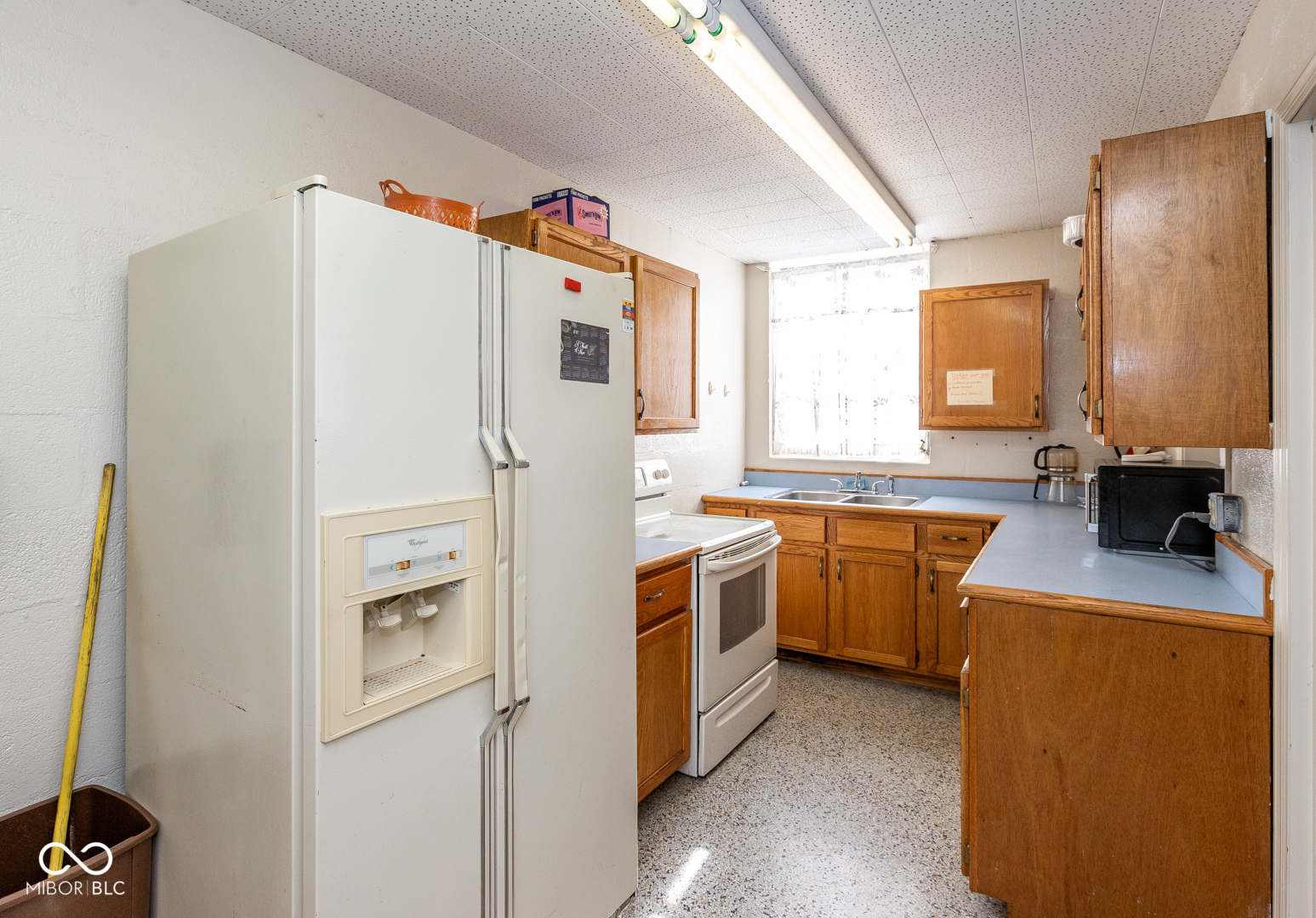 102 S 9th Avenue