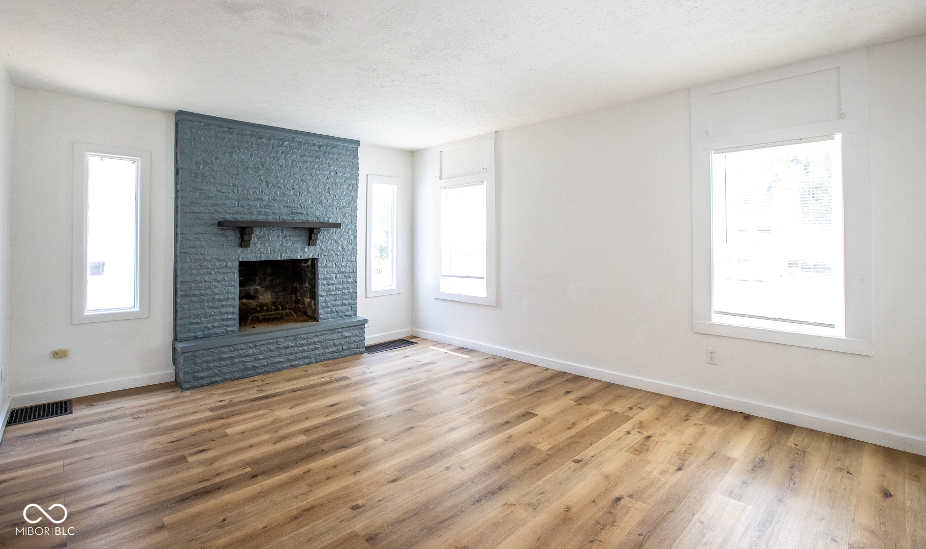 1102 Cherry Street