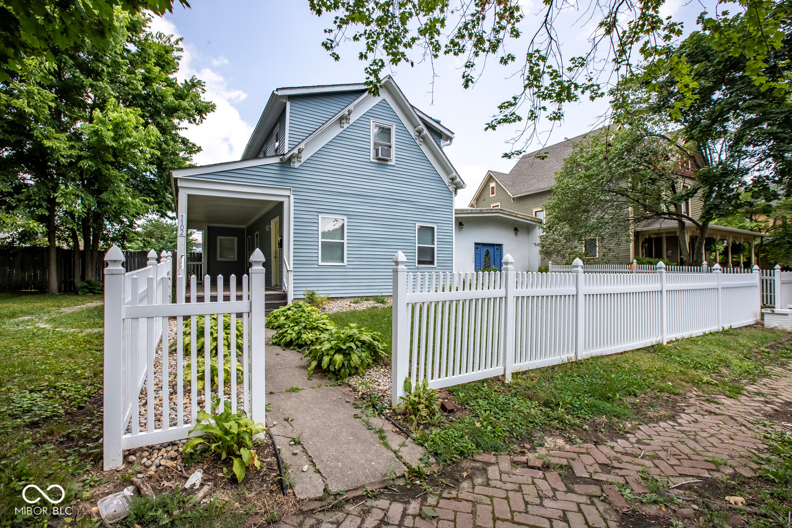 1102 Cherry Street