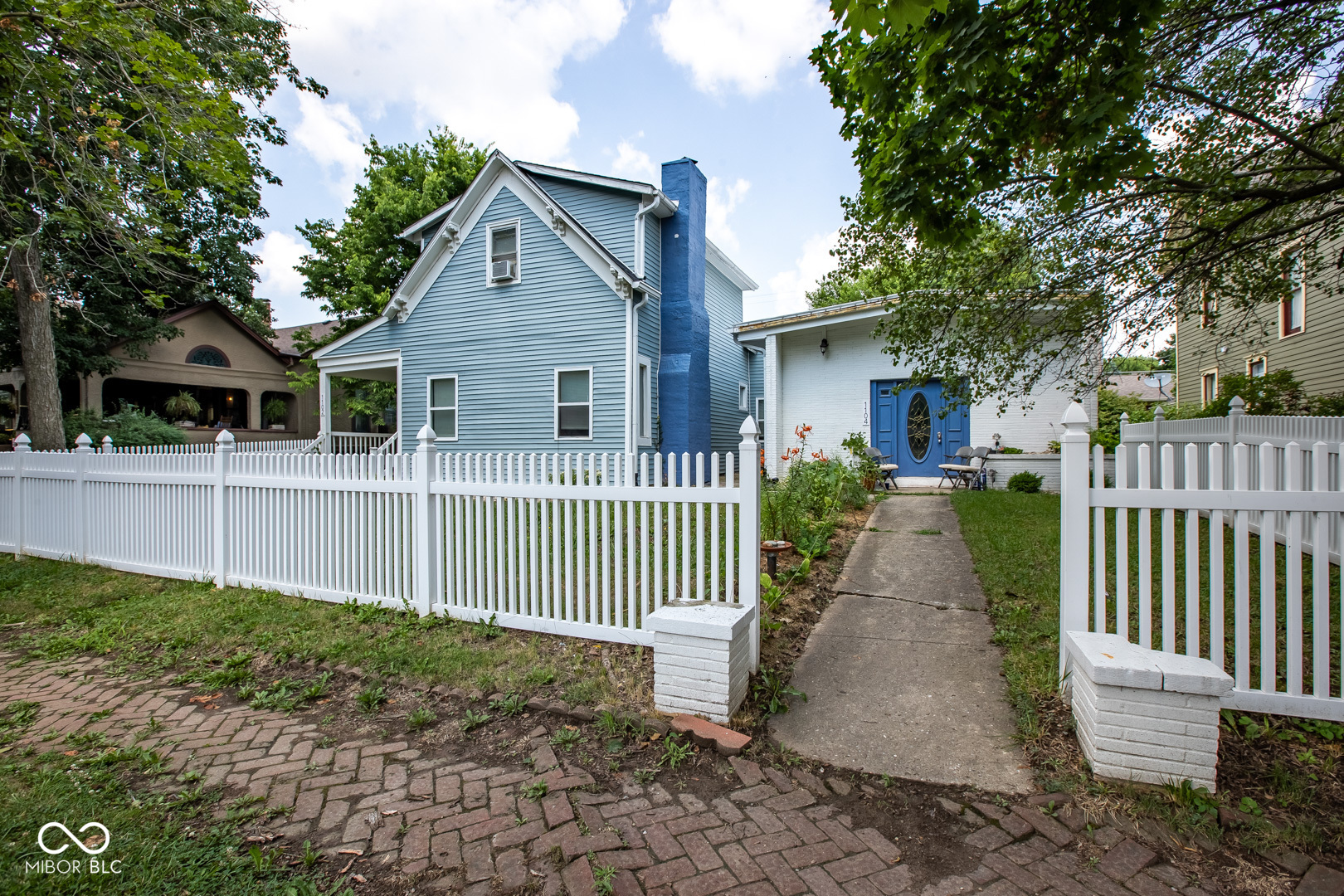 1102 Cherry Street