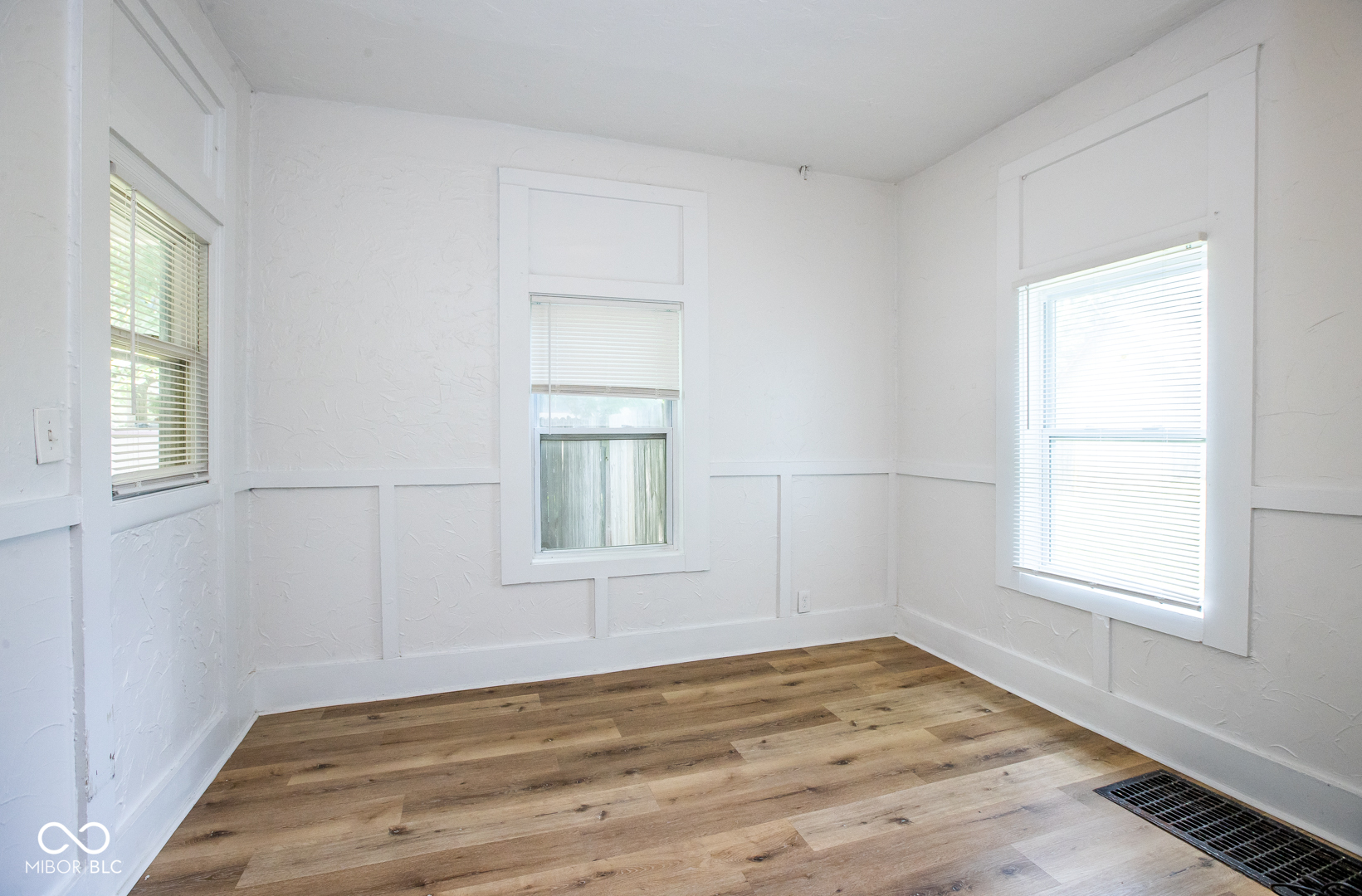 1102 Cherry Street
