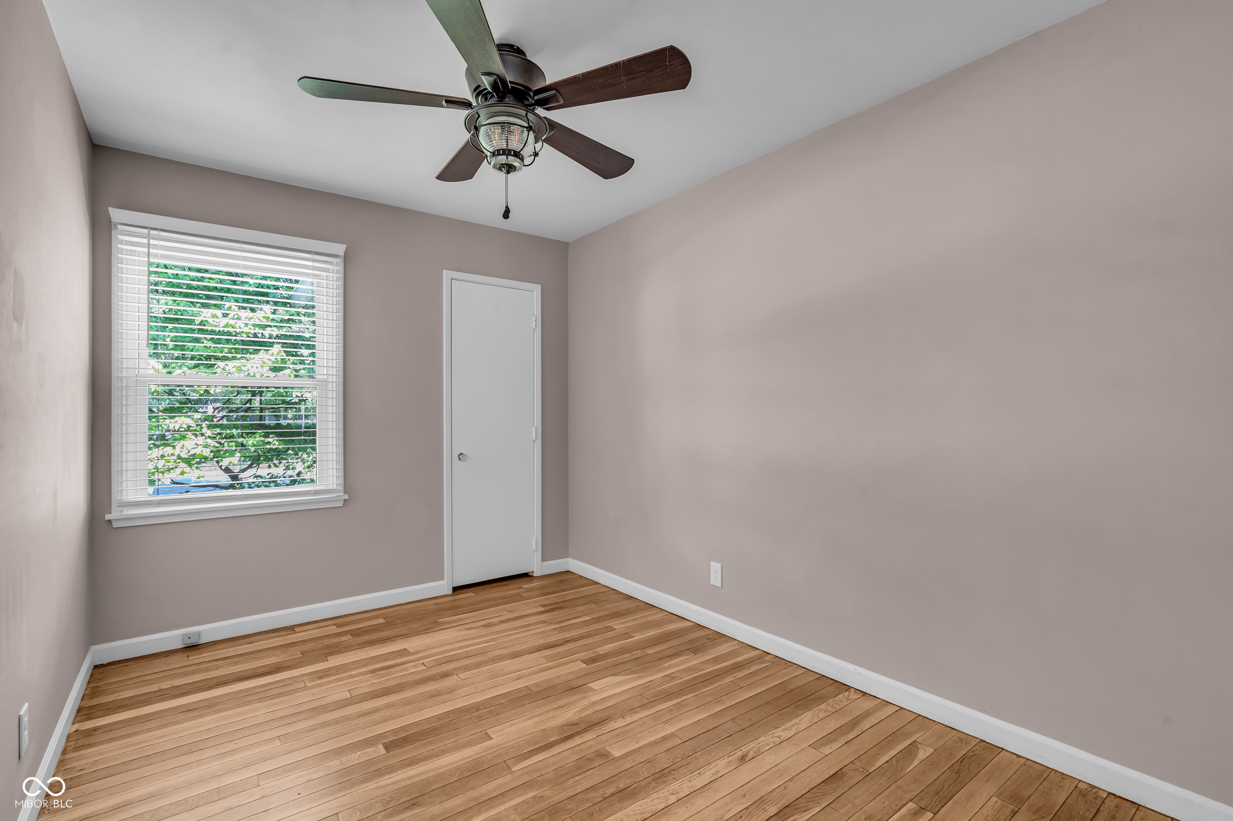 572 N 17th Street