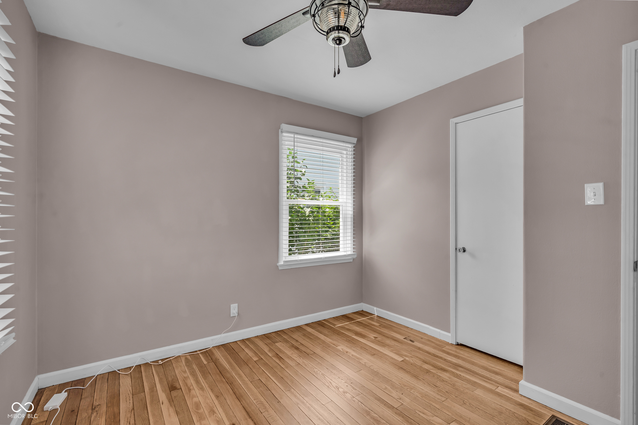 572 N 17th Street