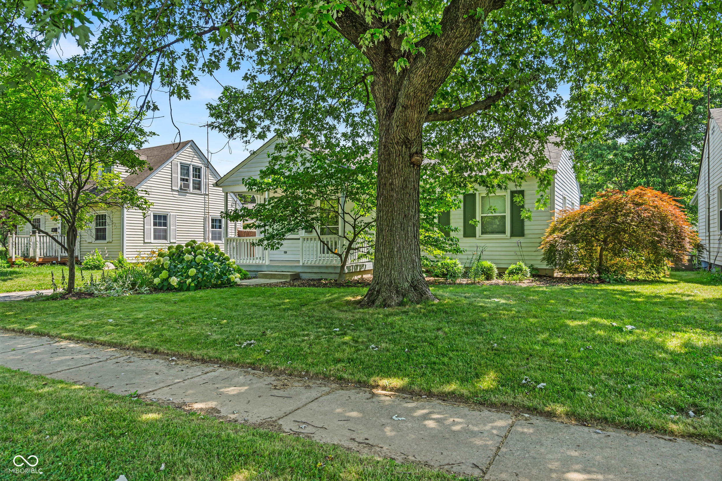 572 N 17th Street