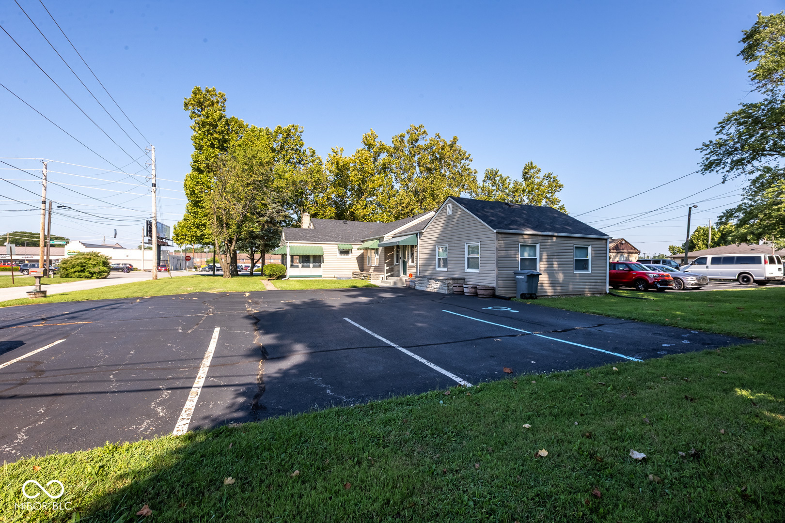 1101 Shadeland Avenue