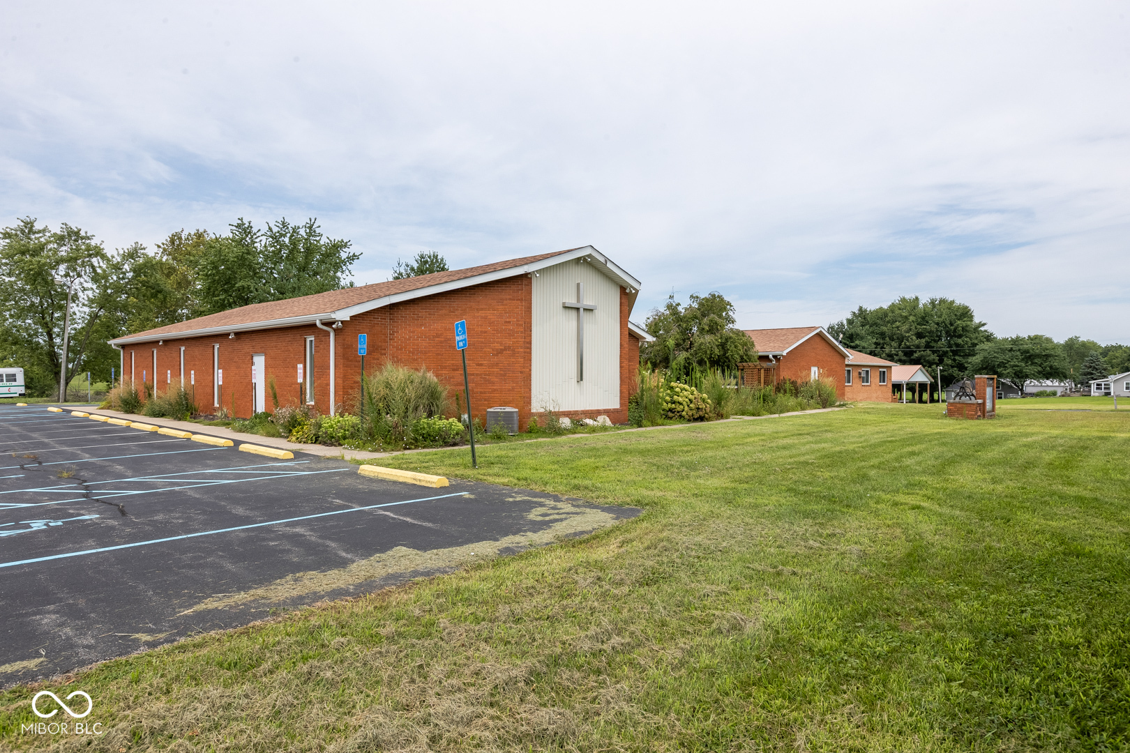 6145 N 400 W