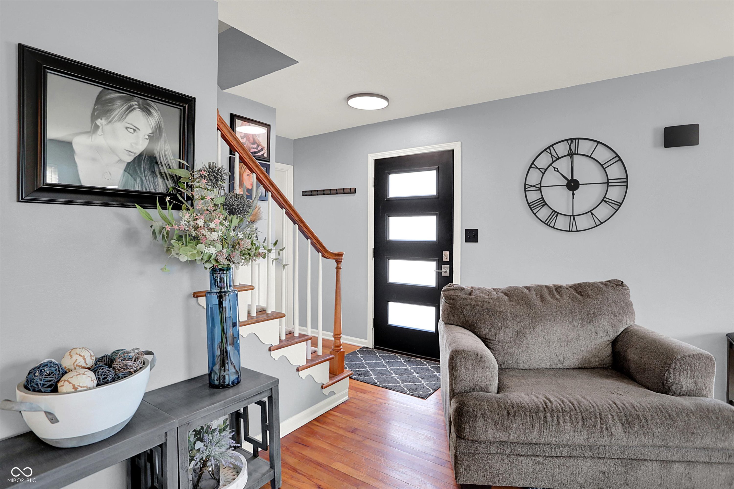 3309 Larkspur Lane