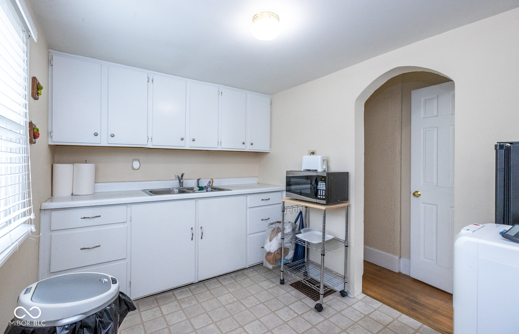 6570 Carrollton Avenue