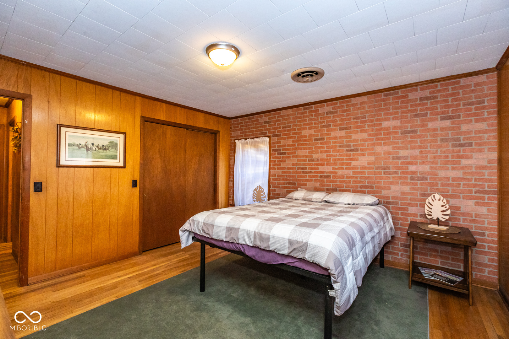 18 N Jefferson Street