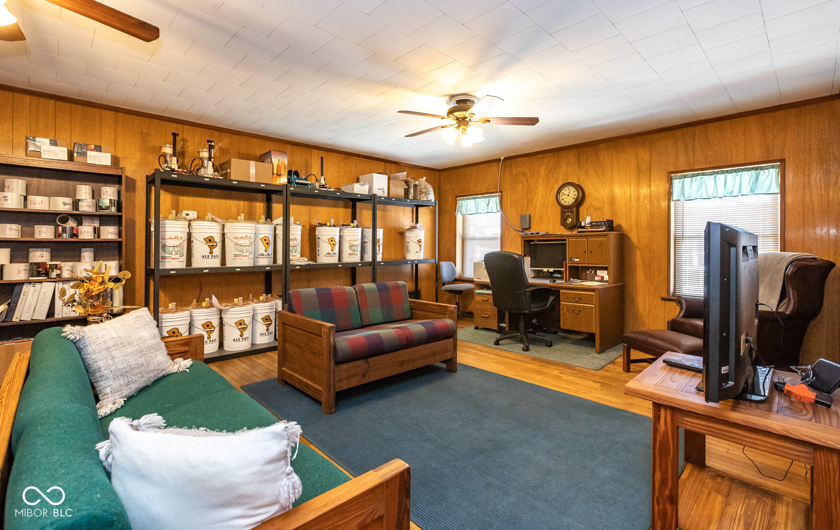 18 N Jefferson Street