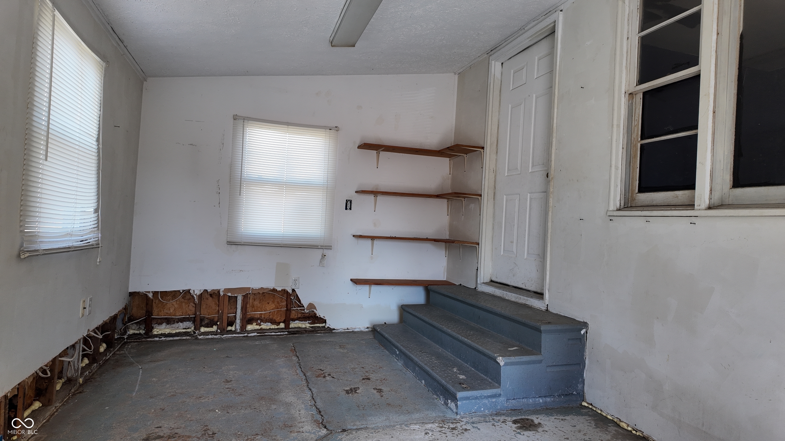 4115 S Butler Avenue