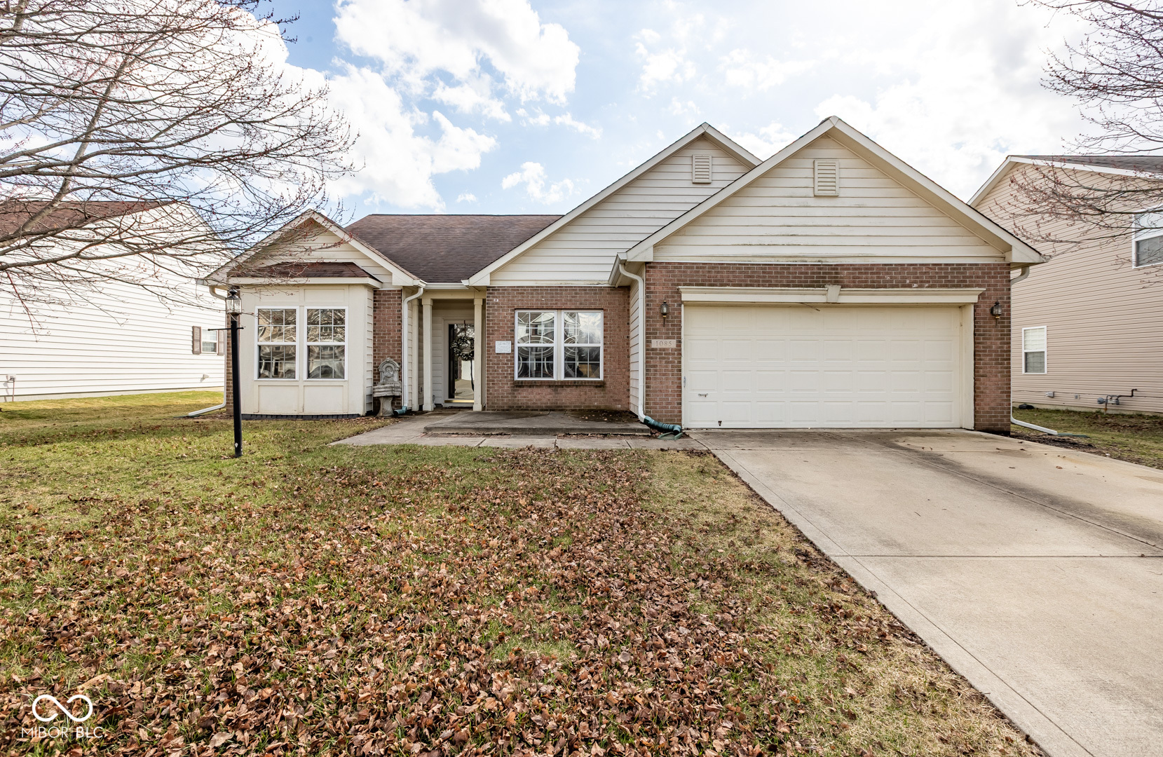 1085 Sassafras Trail