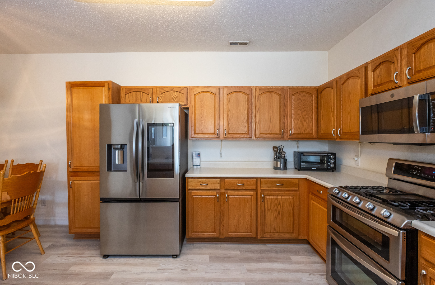 1085 Sassafras Trail