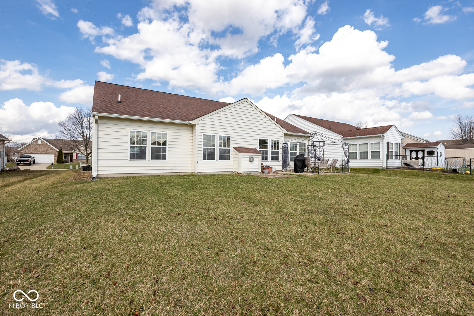 1085 Sassafras Trail