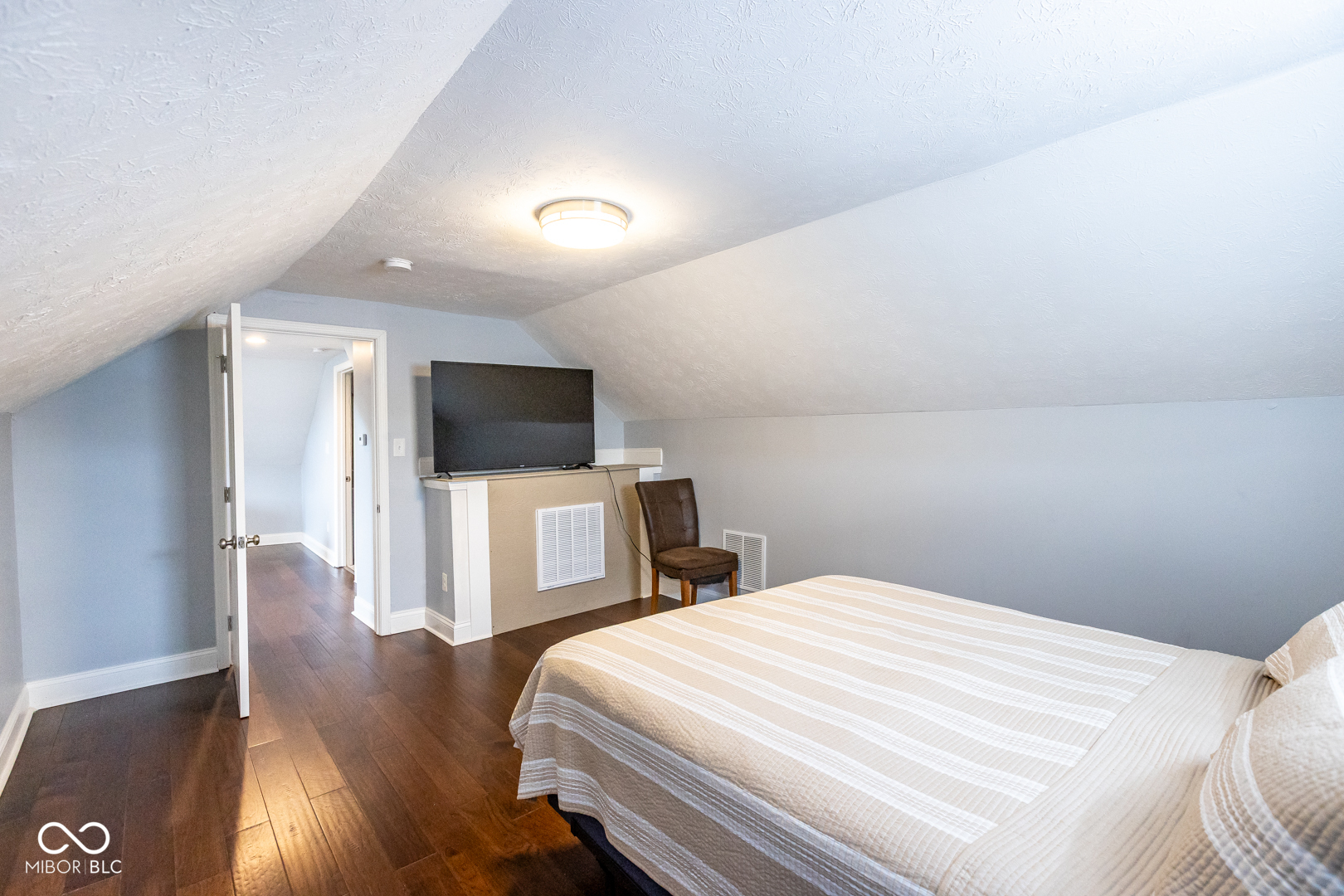 1231 S Meridian Street