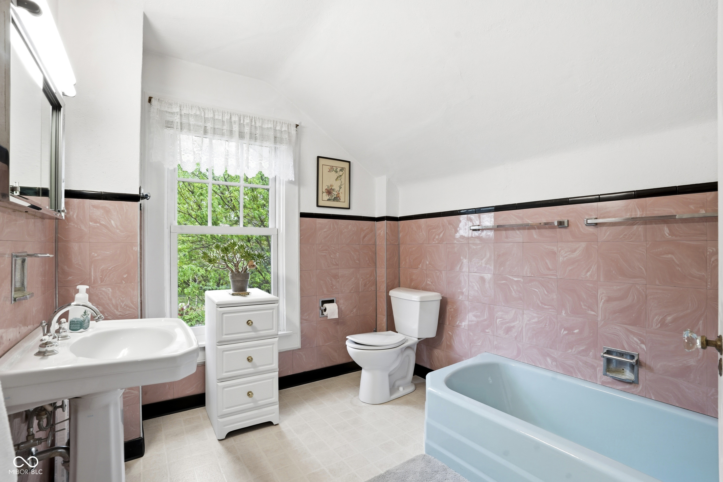 4850 W Mooresville Road