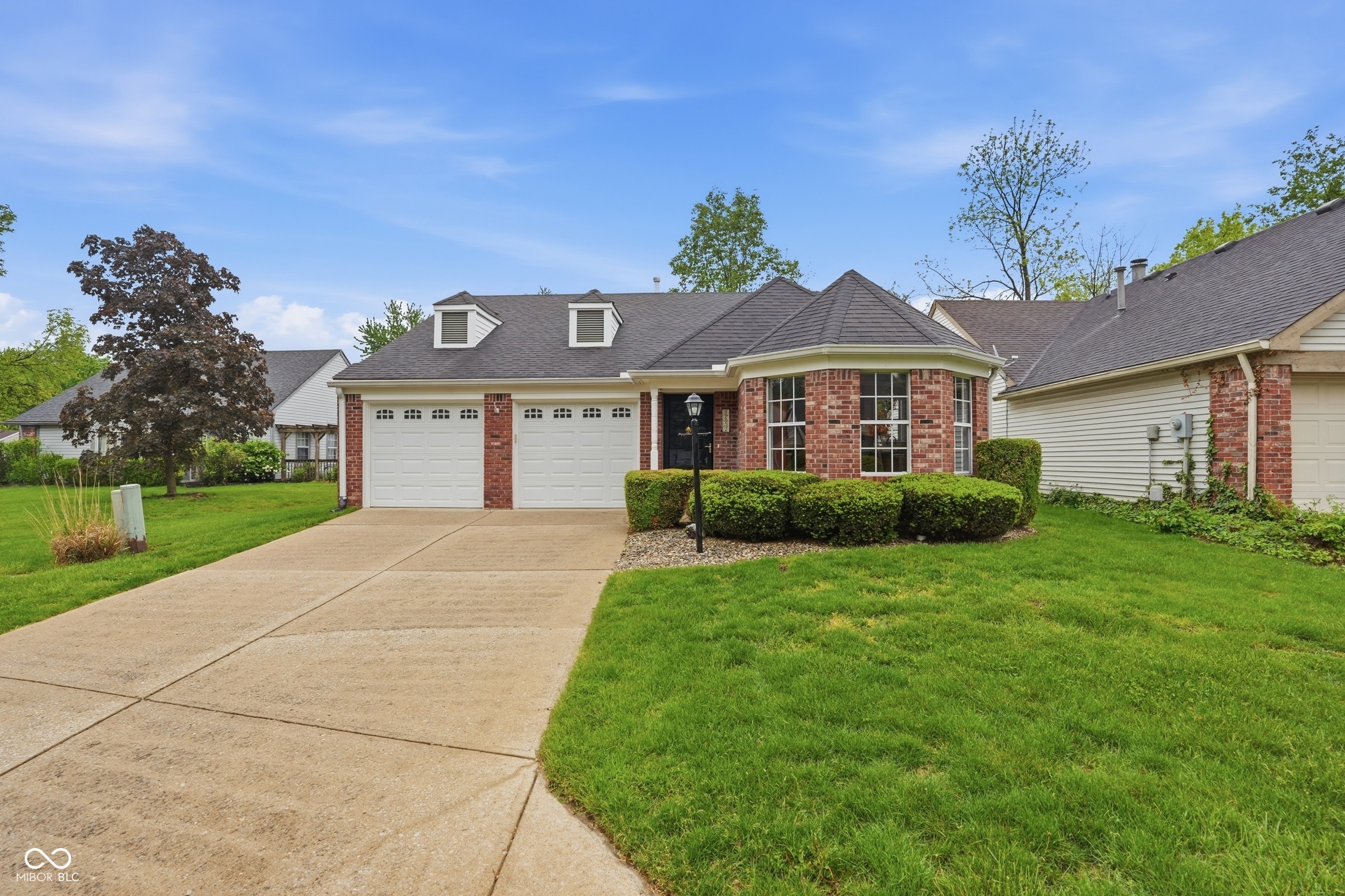 9652 Pine Ridge East Drive