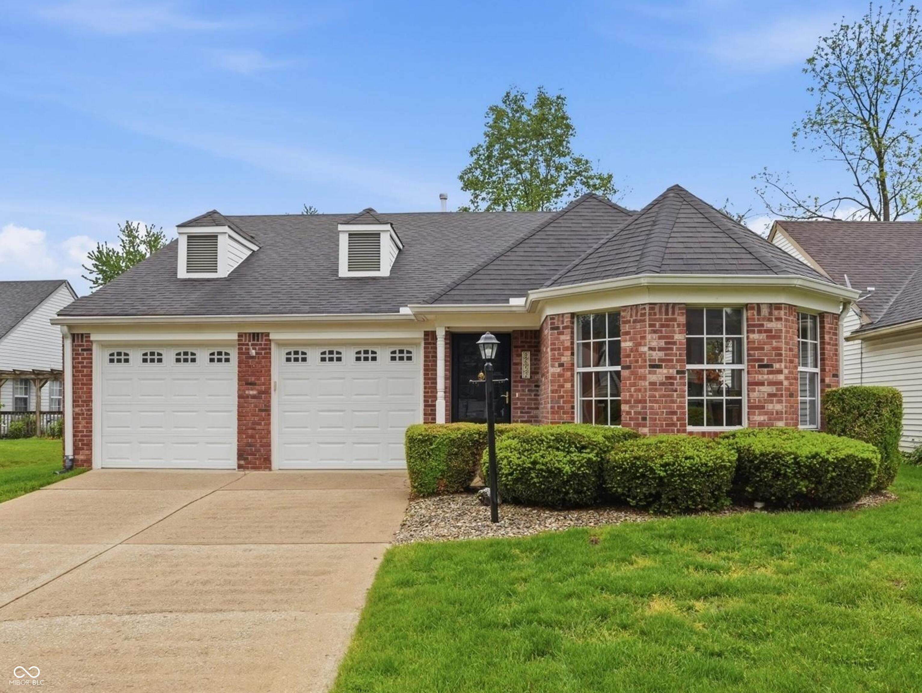9652 Pine Ridge East Drive