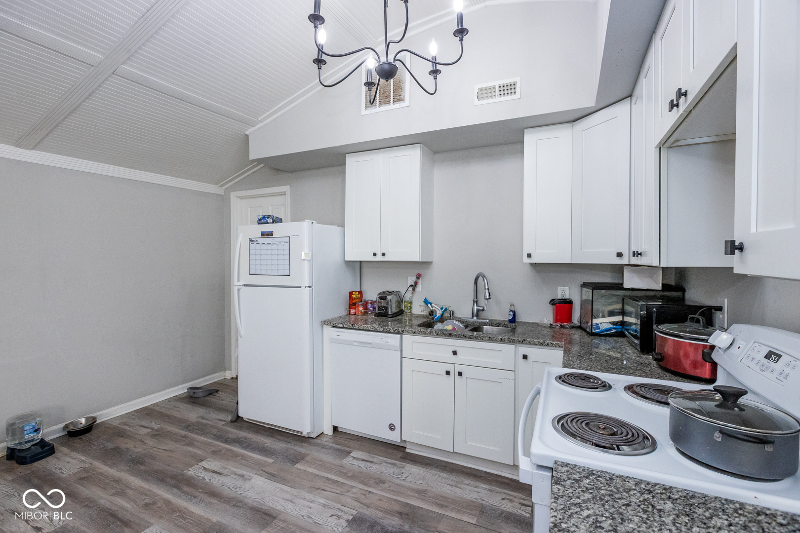 4632 Bertrand Road