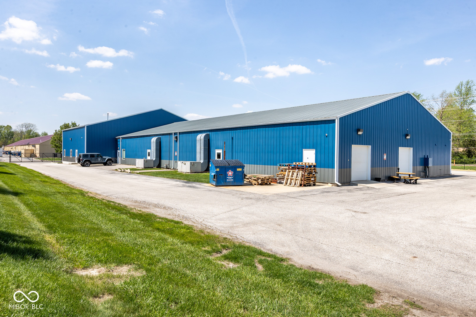 3893 W State Road 47