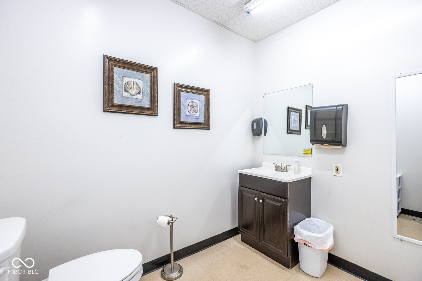 3893 W State Road 47