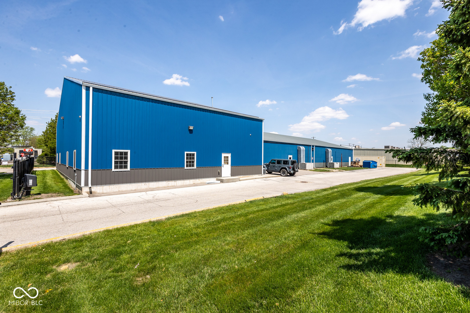 3893 W State Road 47