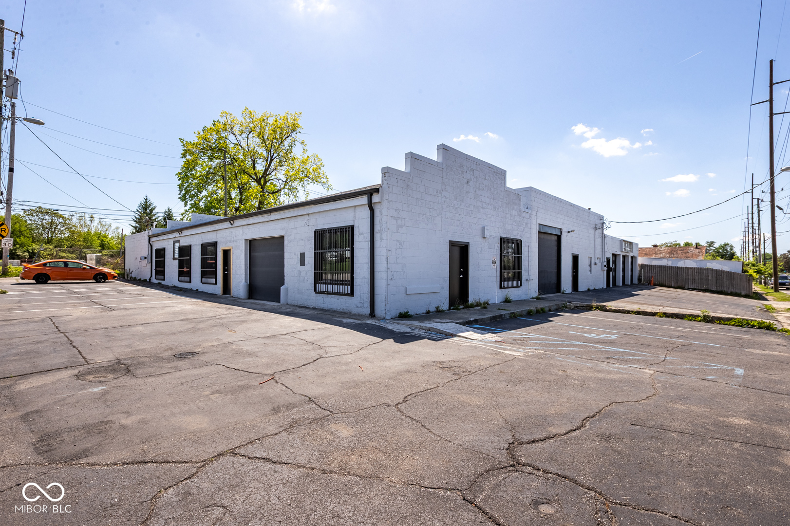 2043 E Minnesota Street