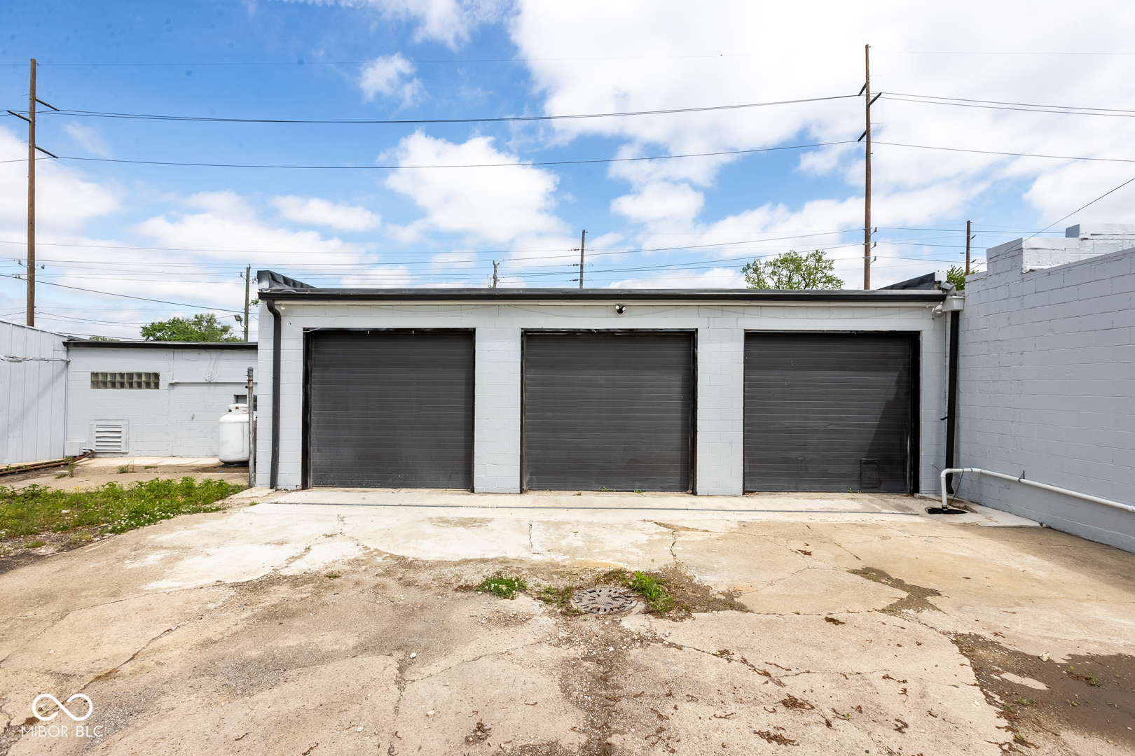 2043 E Minnesota Street