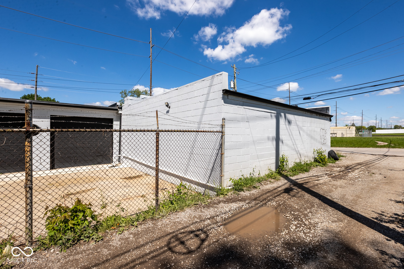 2043 E Minnesota Street