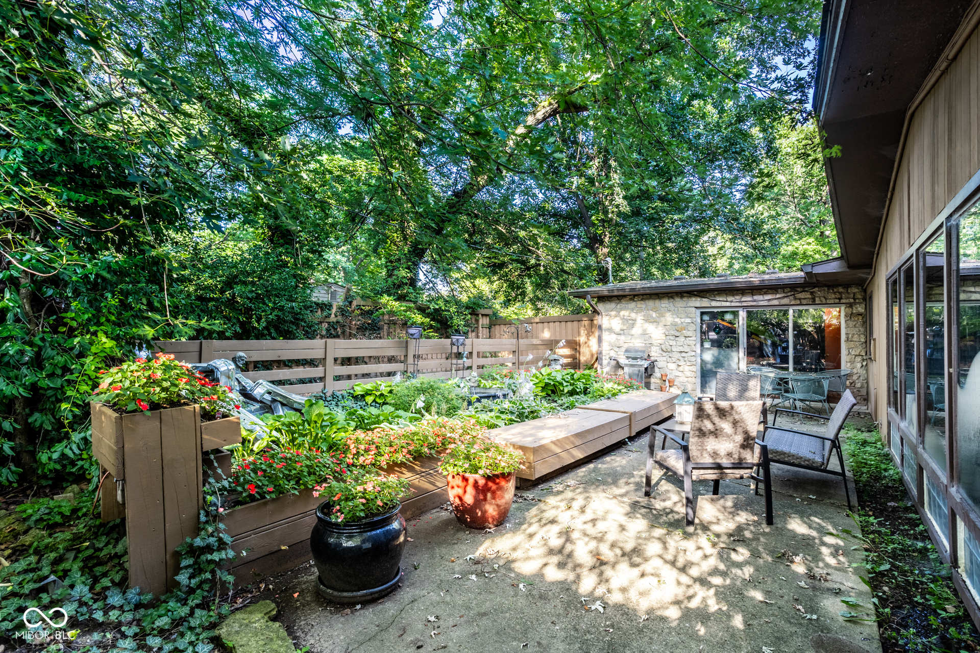 885 E 83rd Street