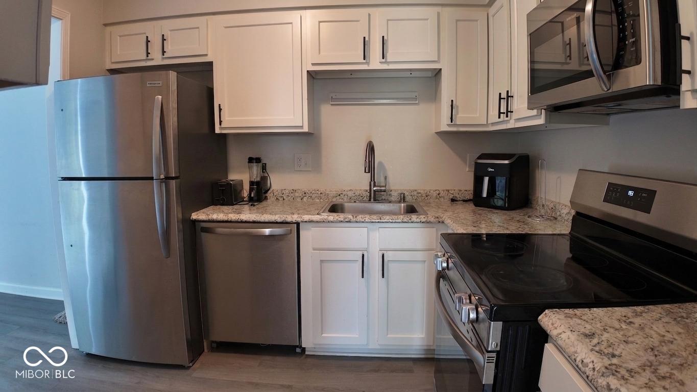 5938 Deerwood