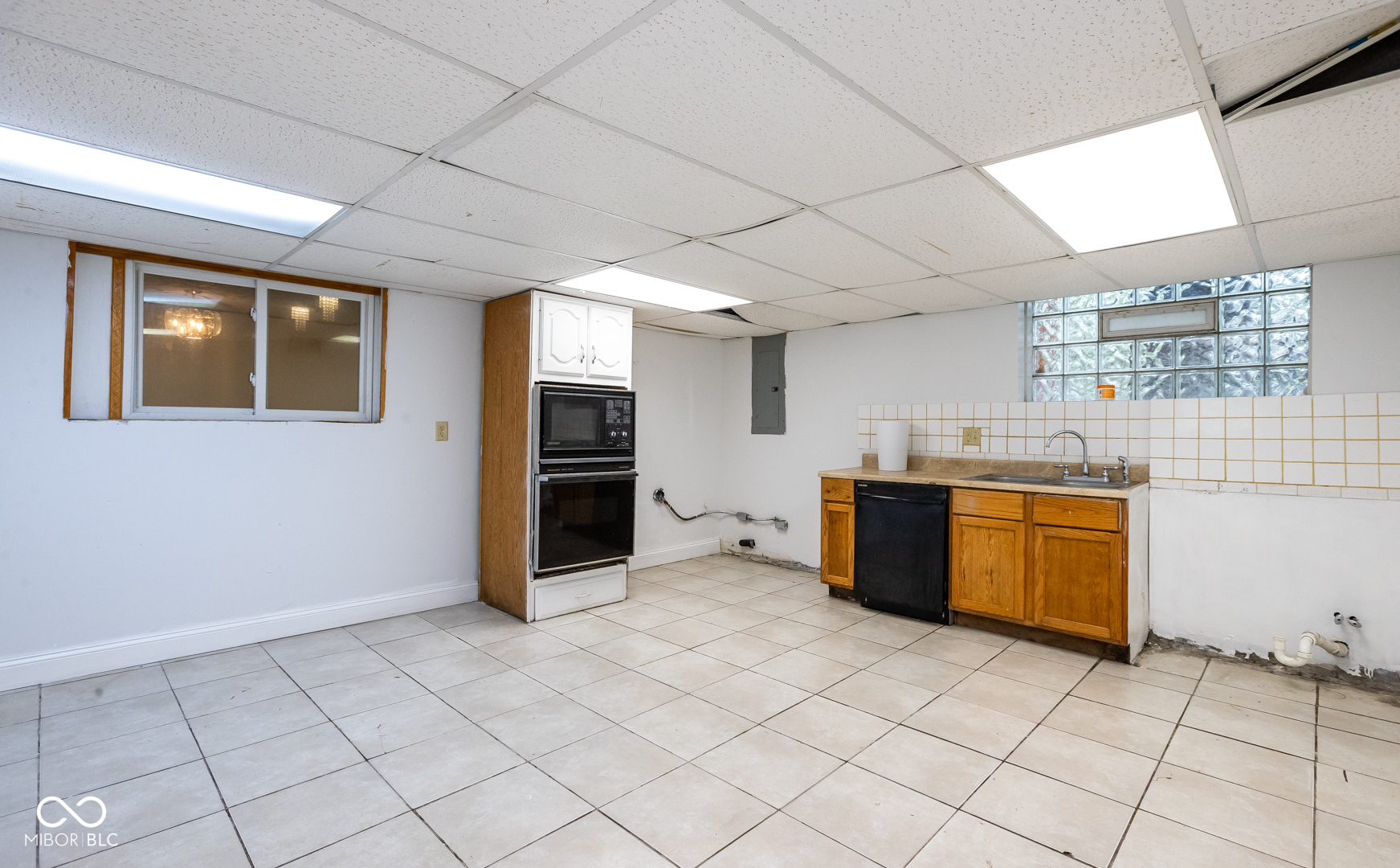 3429 Prospect Street