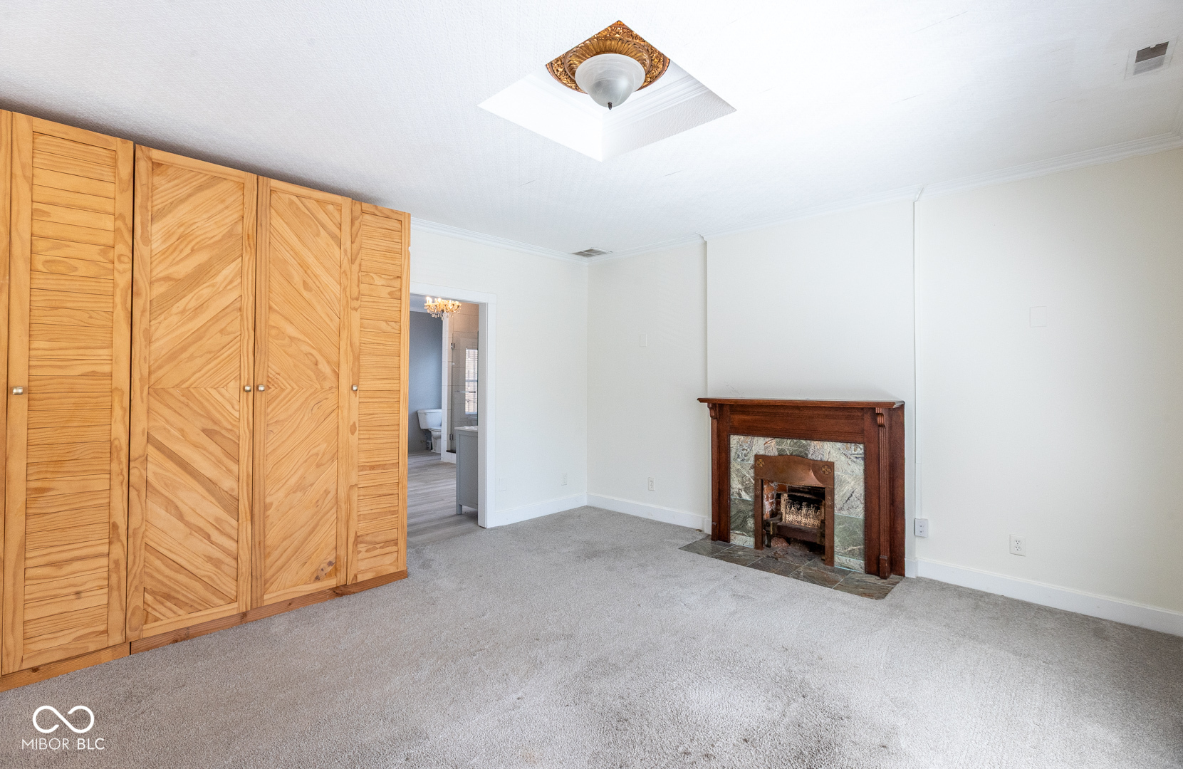 108 E 9th Street