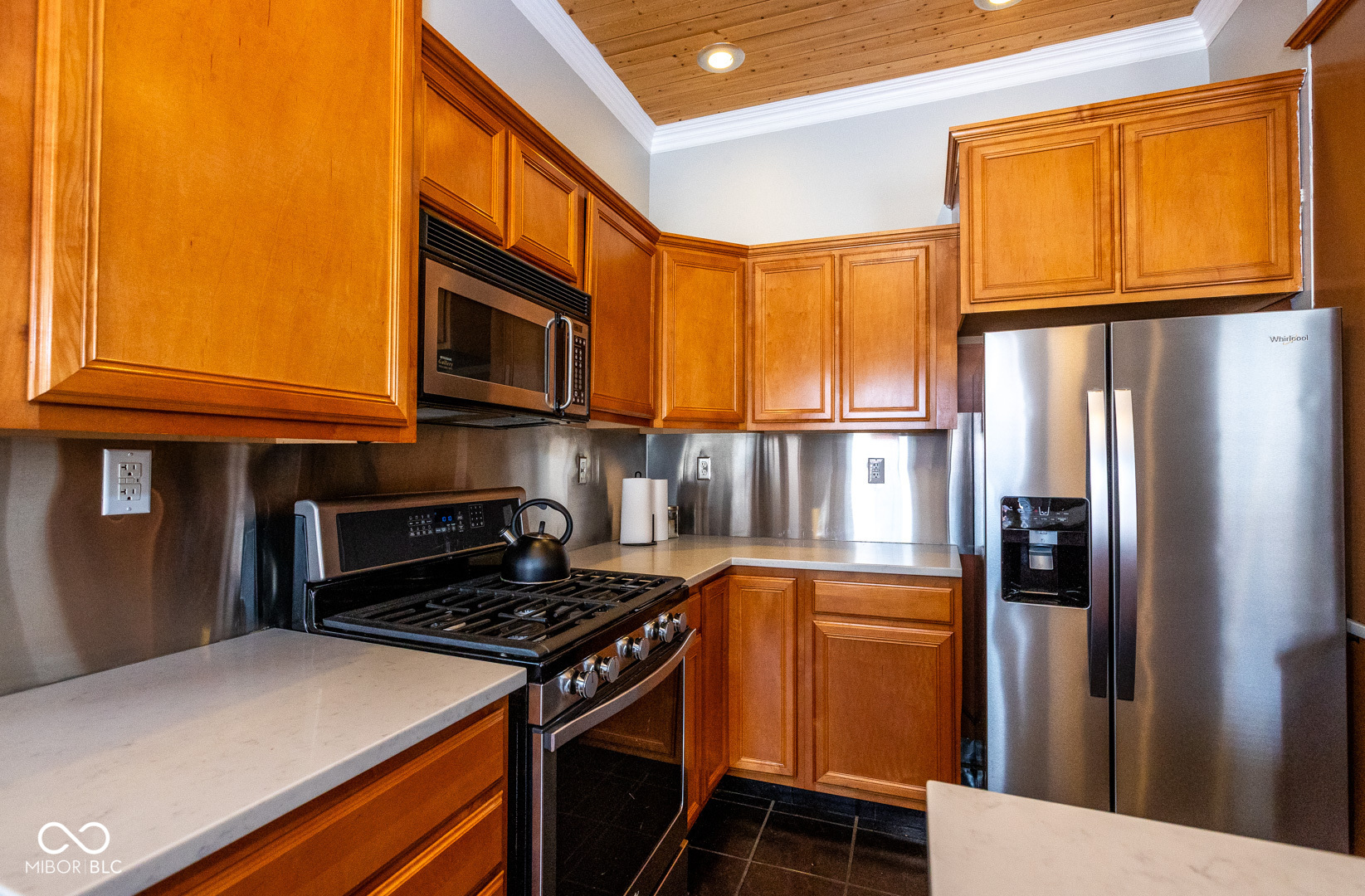 108 E 9th Street
