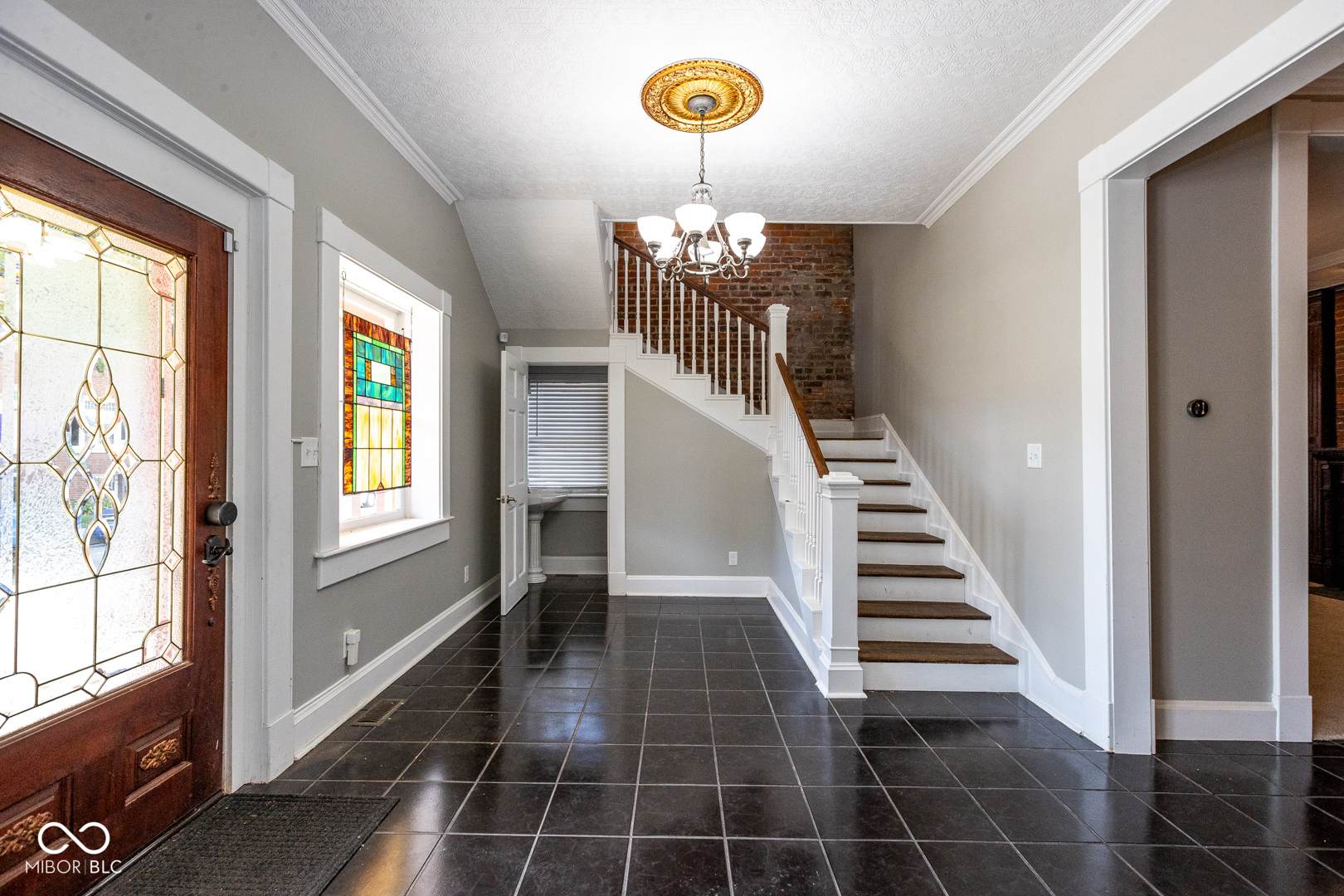 108 E 9th Street