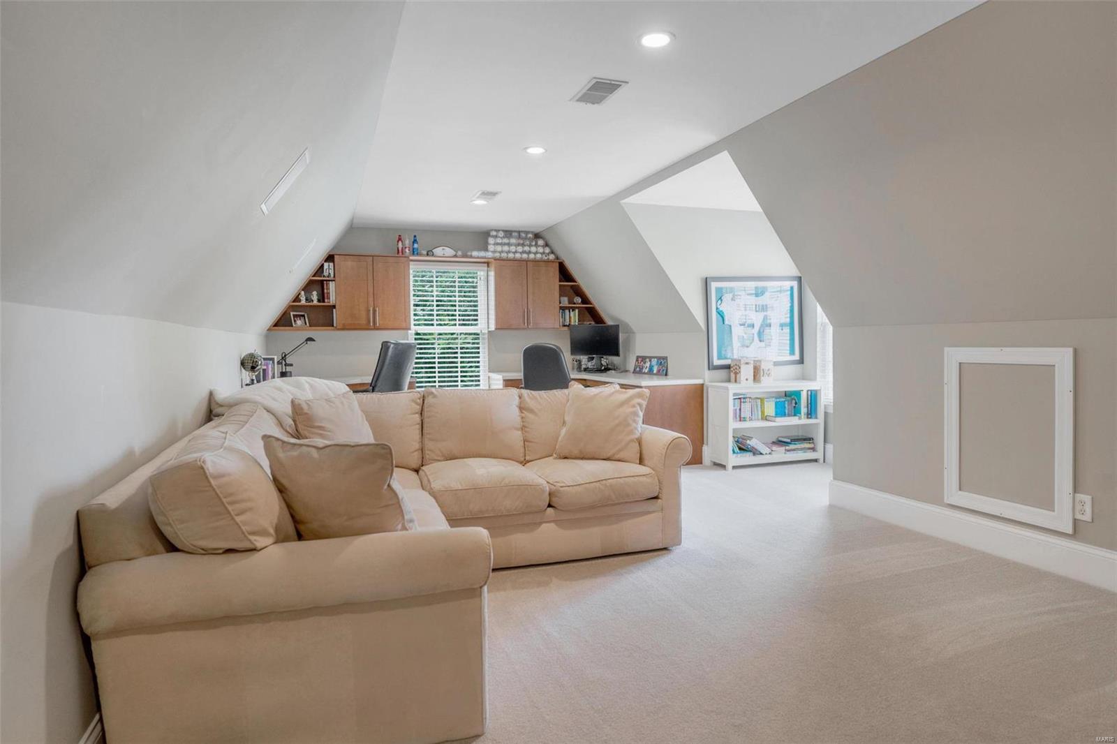3 Faron Hill Road