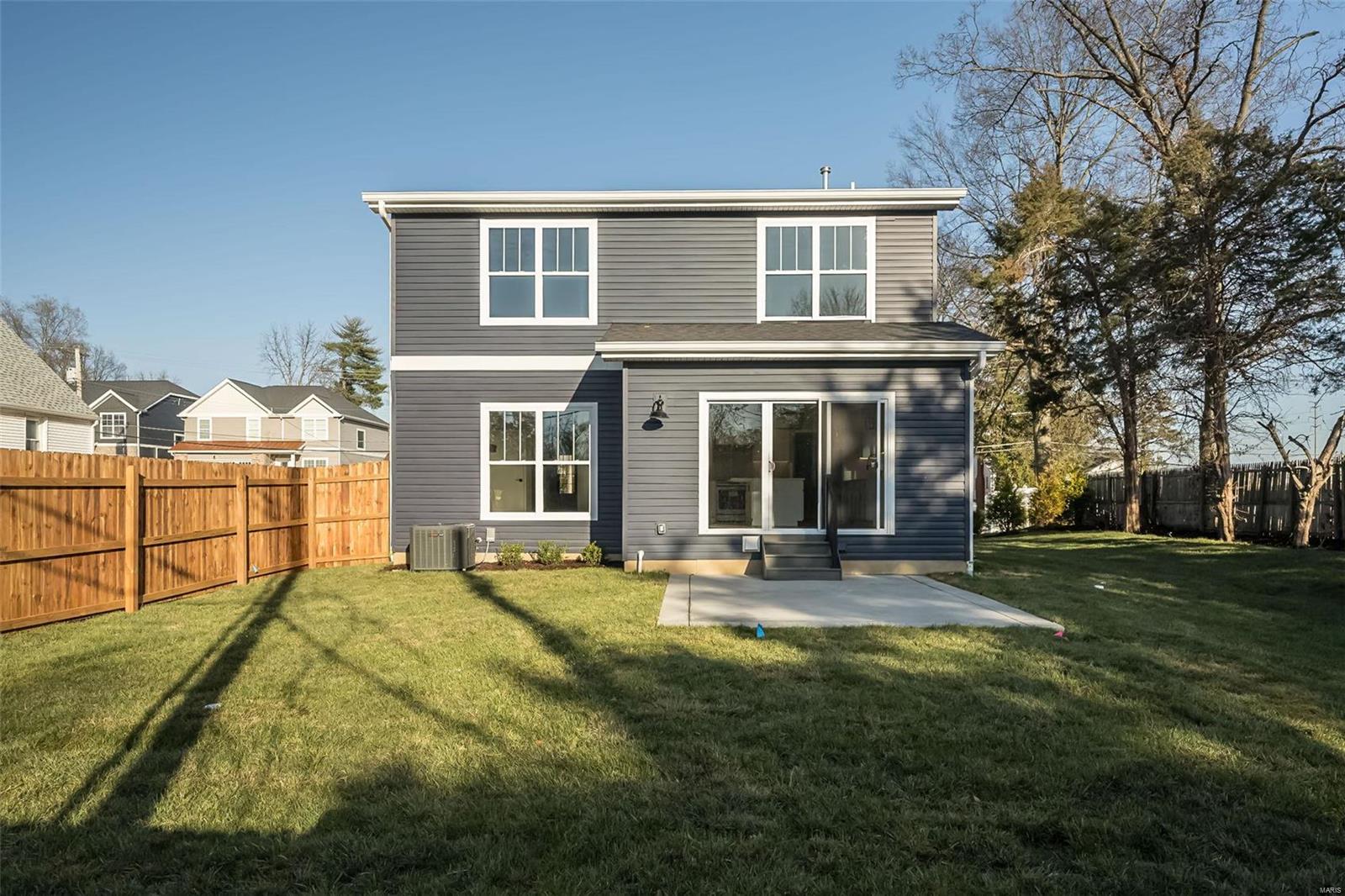 1119 Hilltop Drive