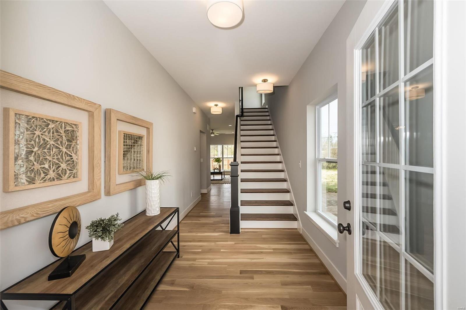 1119 Hilltop Drive