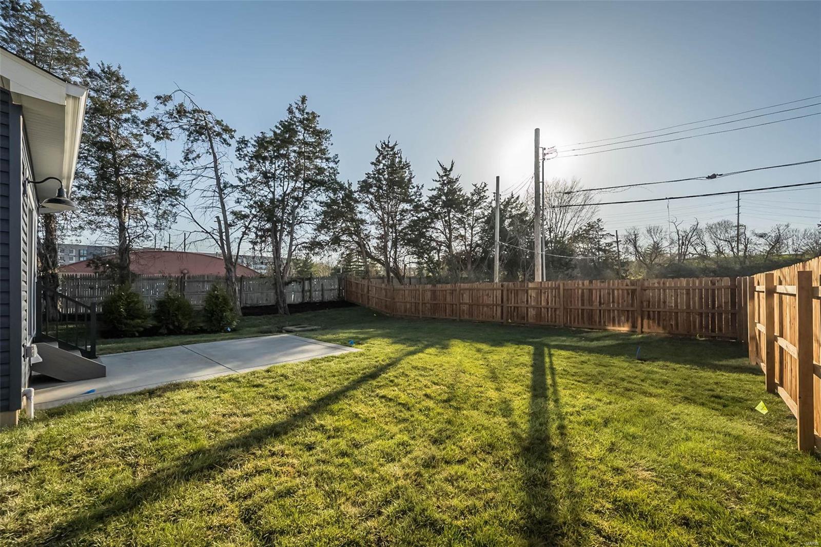 1119 Hilltop Drive